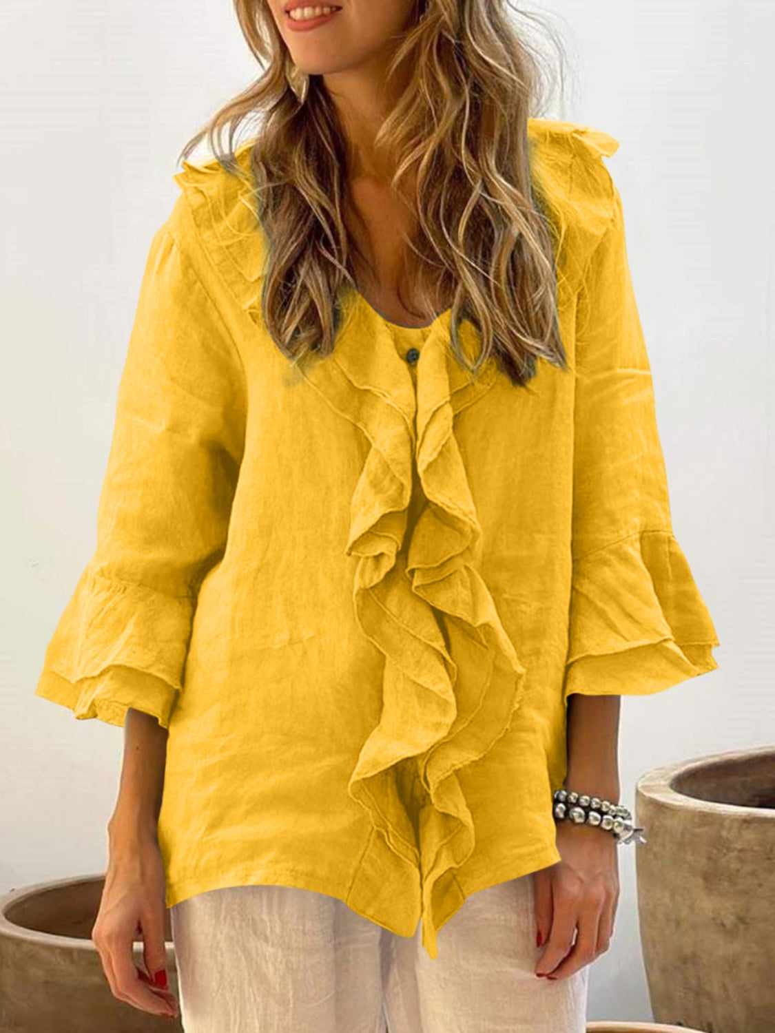 NADINE™ - Elegant topp med volang och klockärm