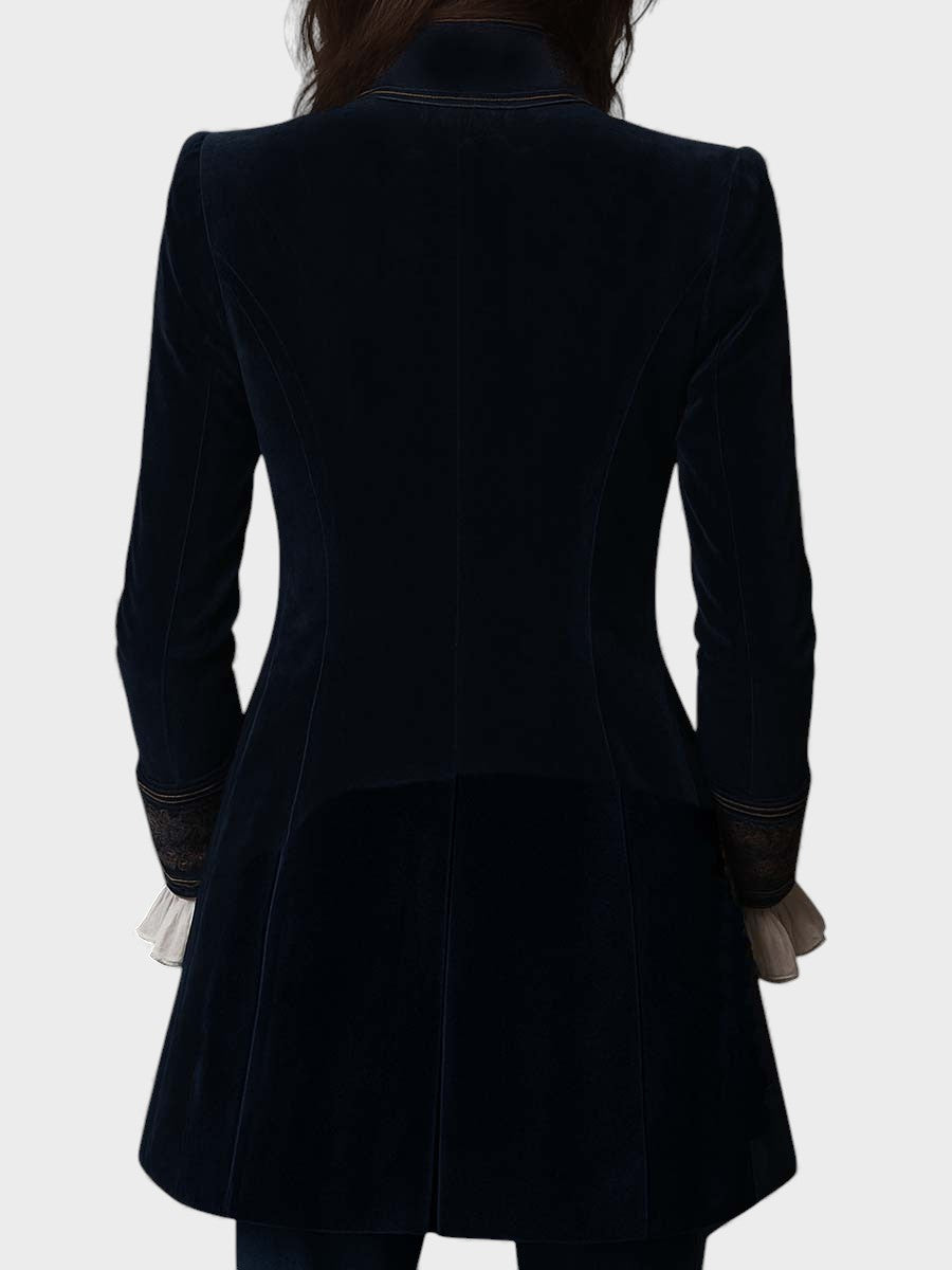 Veloria™ – Embroidered Velvet Tailored Jacket