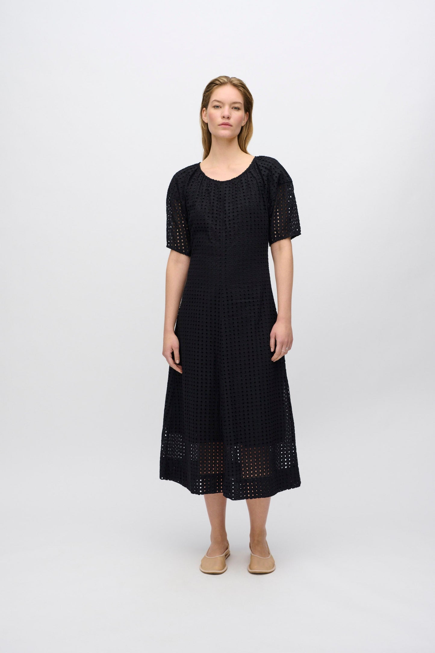 Freja™ | Alice midi dress in broderie anglaise | Black