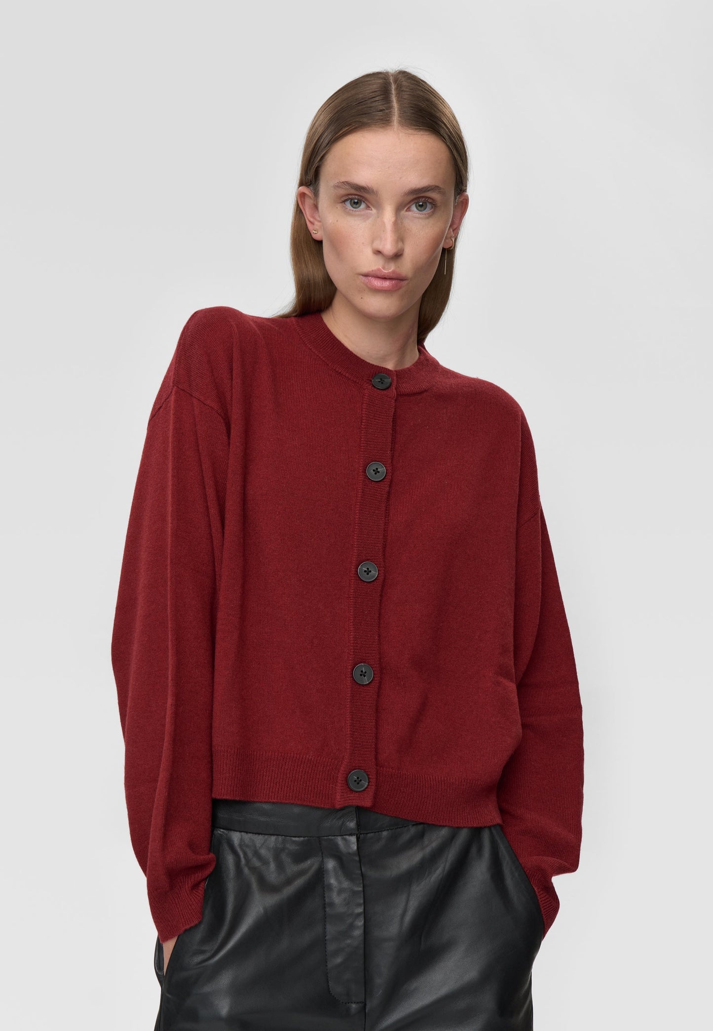 Freja™ | Assiana cardigan | Merlot