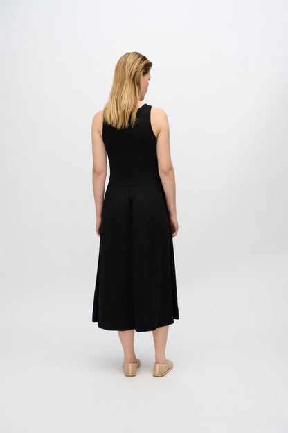 Freja™ | Aya midi dress | Black