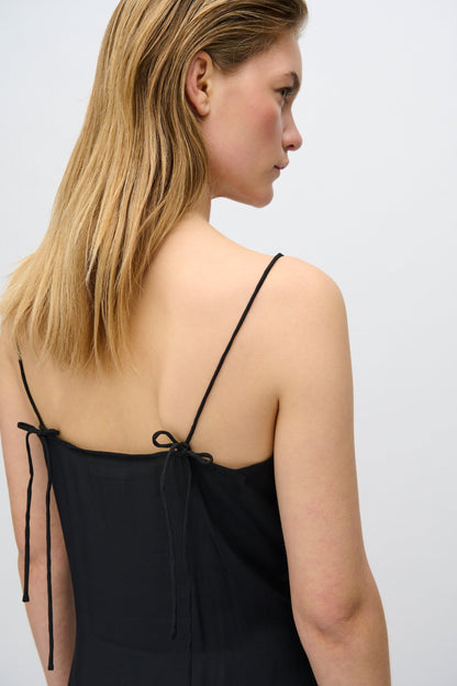 Freja™ | Elly midi dress with lace | Black