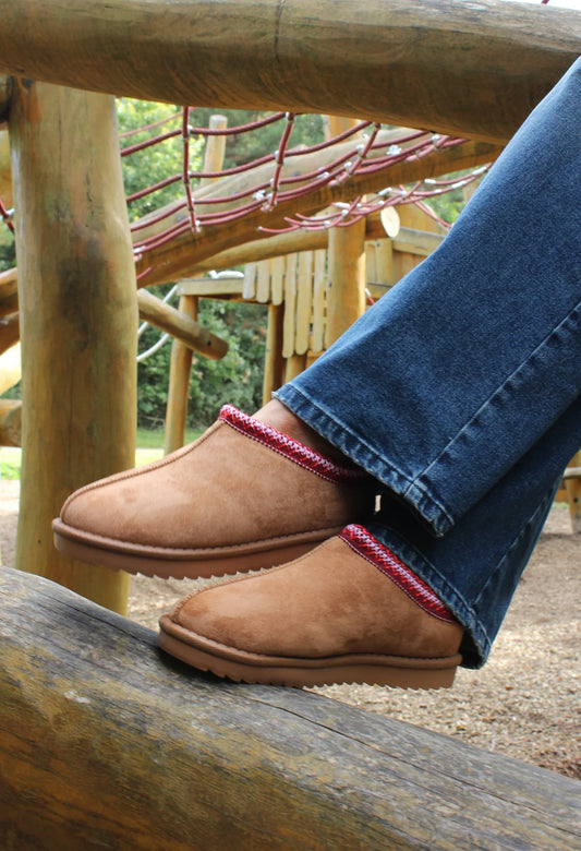 Winter slip-on shoes in Mocha