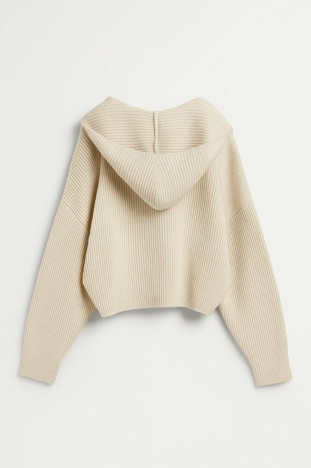 ELANORA | DJUP V-RINGAD STICKAD KOFTA