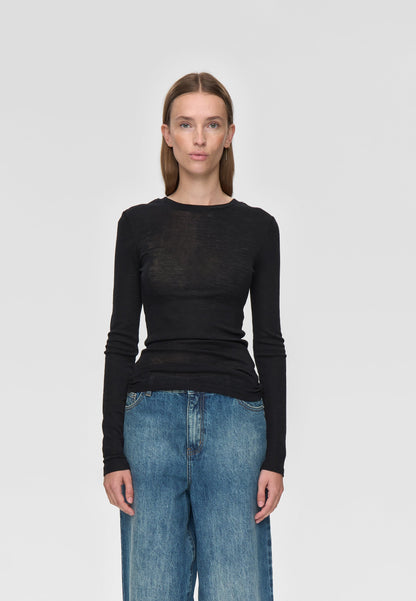 Freja™ | Natasha's Long Sleeve T-Shirt | Black