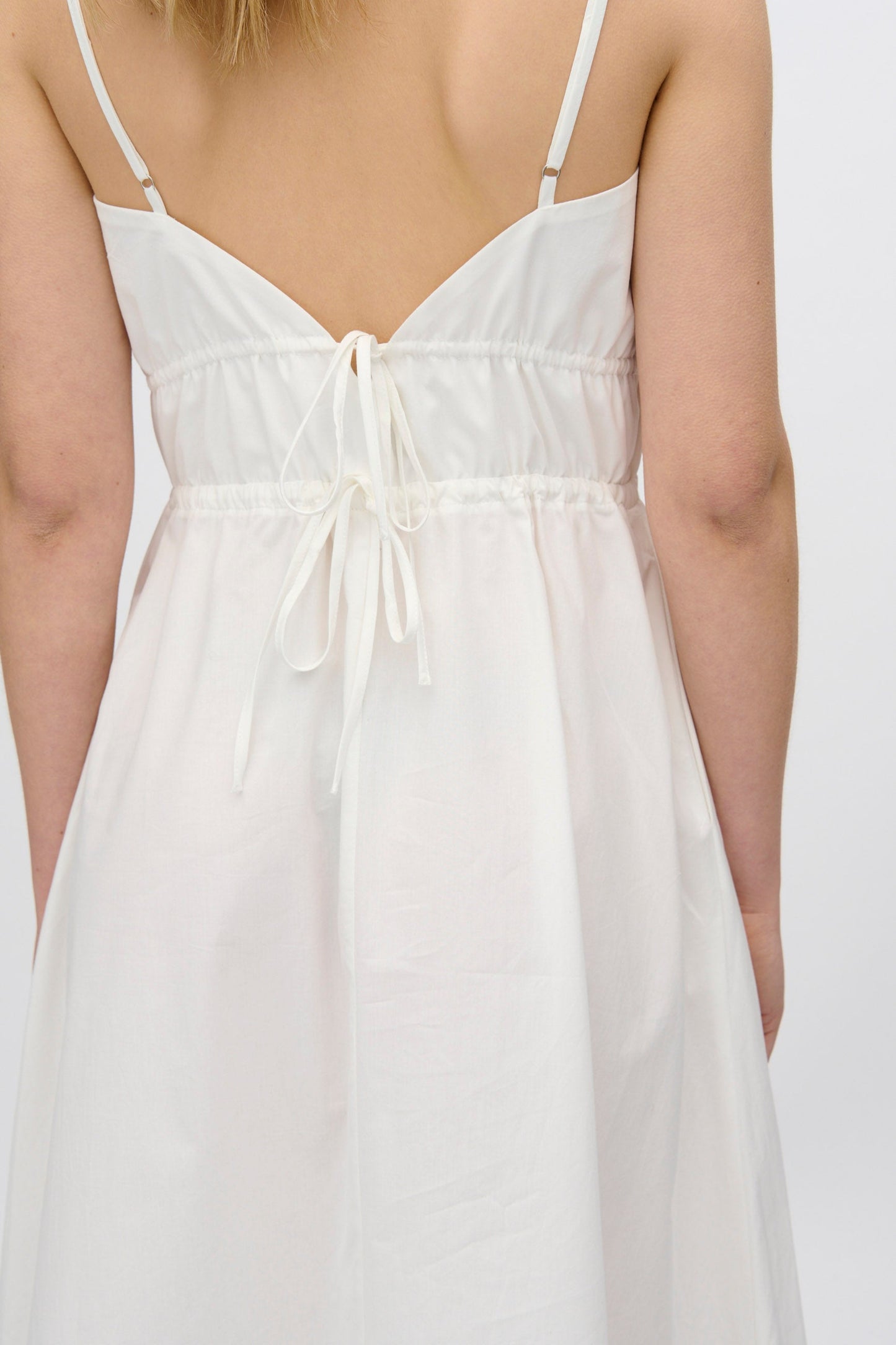 Freja™ | Olivia midi dress | Coco Milk