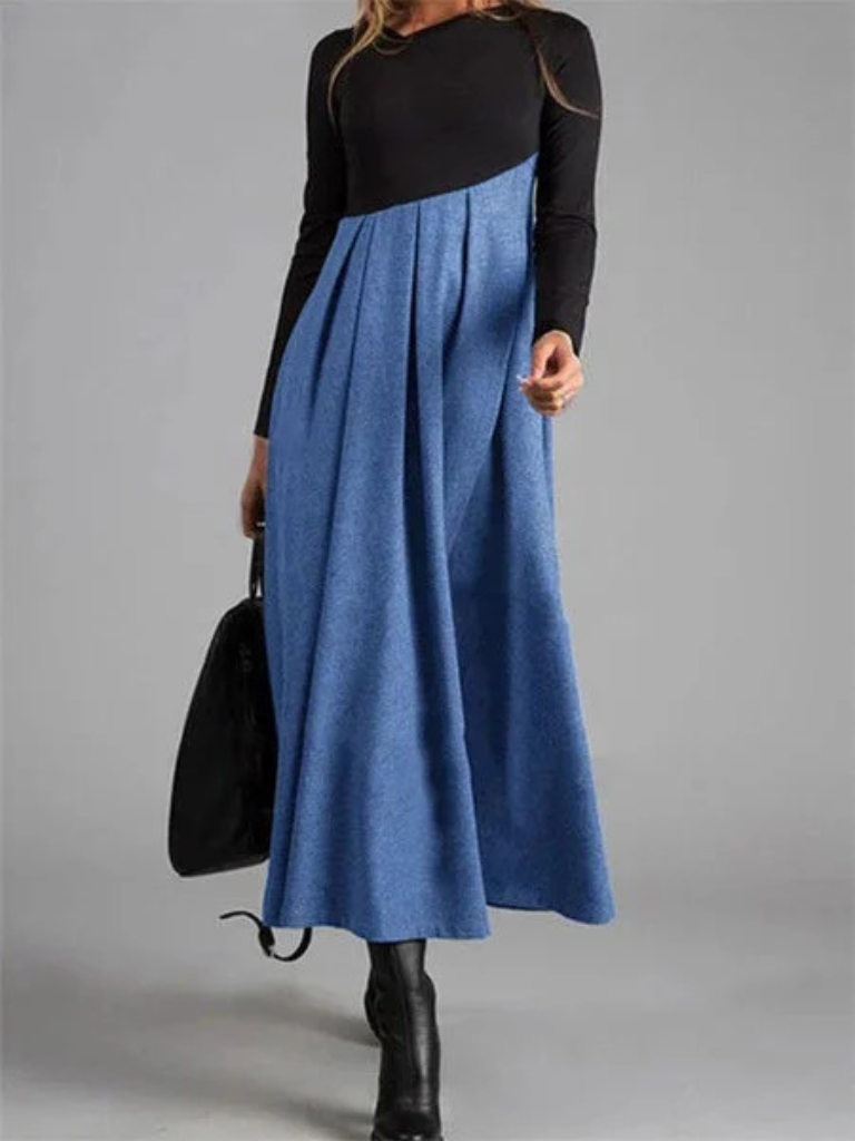 Evelyn™ Contrast Pleated Maxi Dress