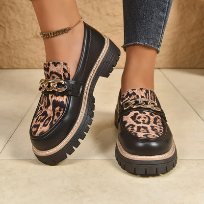 Norvyn™ – Loafers with Structured Upper and Rugged Sole