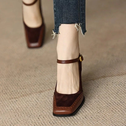 Ellie | Klassiska pumps i läder