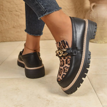 Norvyn™ – Loafers with Structured Upper and Rugged Sole