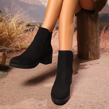 Granvyn™ – Boots with Structured Upper and Stable Clack