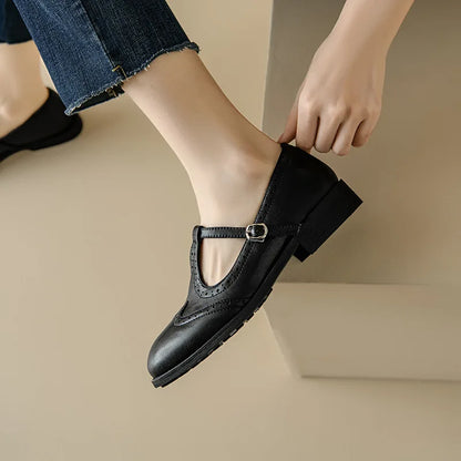 Miana | Polerade Mary Janes med T-rem