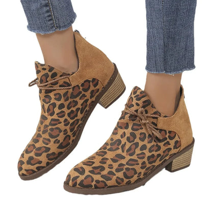 Fjällvyn™ – Ankle boots with structured upper and stable heel