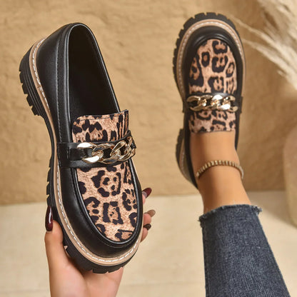 Norvyn™ – Loafers with Structured Upper and Rugged Sole