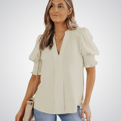 MONICA™ – Snygg blus med v-ringning