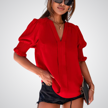 MONICA™ – Snygg blus med v-ringning