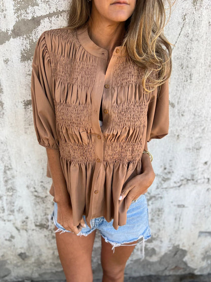 ELIZA™ - Plisserad blus med knappar