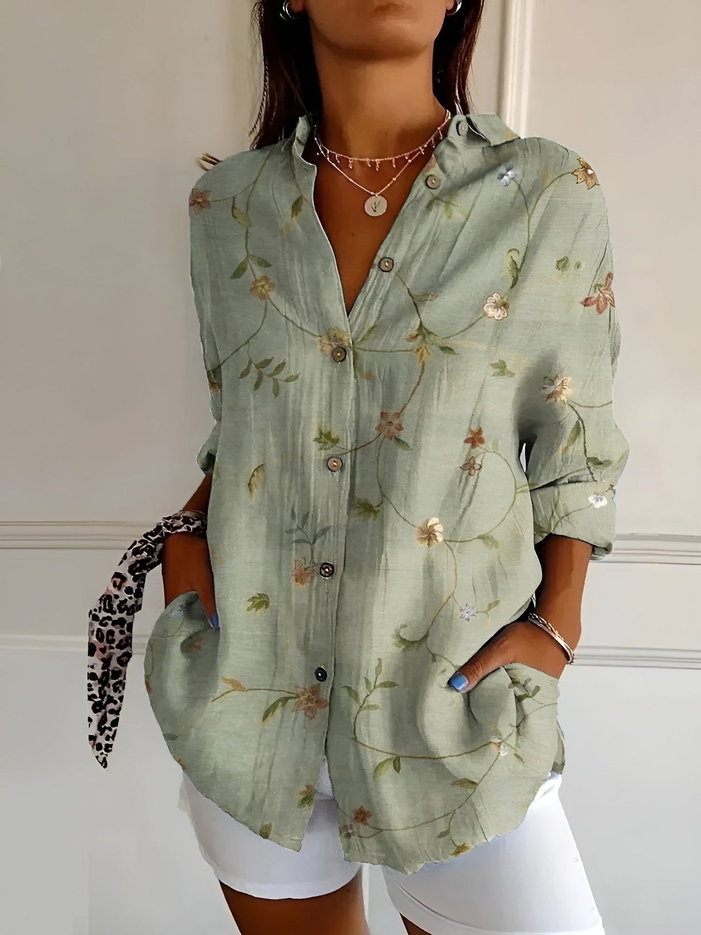 MELODIE™ – Elegant blommig skjorta med knappar